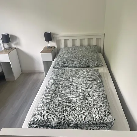 Apartment Boardinghouse Am Wald *